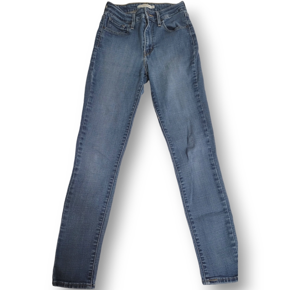 LEVIS Medium Wash Skinny Stretch Size 26